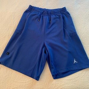 Jordan shorts color blue size large